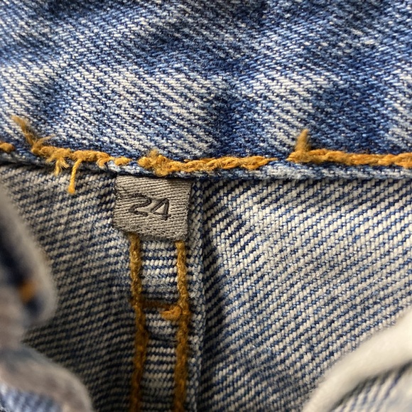 CUTE Carmar Los Angeles Chain Denim Cut Out Mini Skirt Size 24 XS 00 - Picture 10 of 10